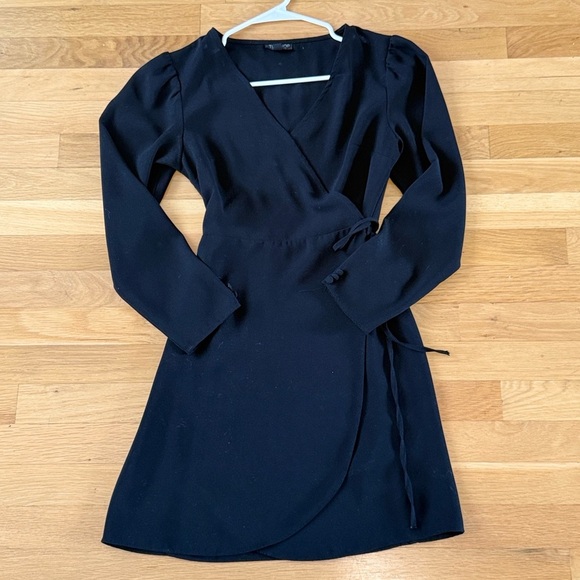 Topshop Black Crepe Wrap Mini Dress - Picture 4 of 7